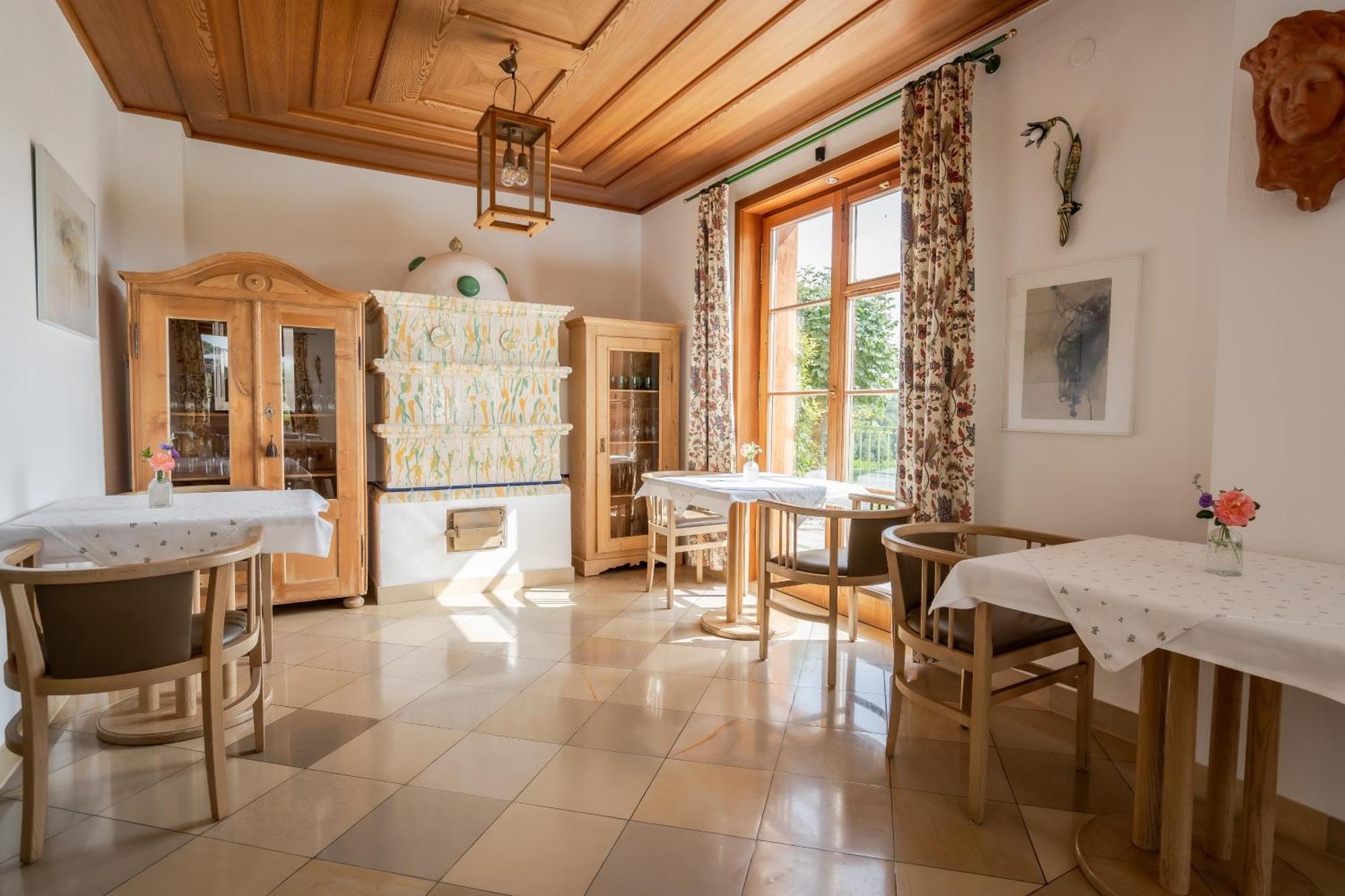 Hotel Roemerstein Fürstenfeld Extérieur photo