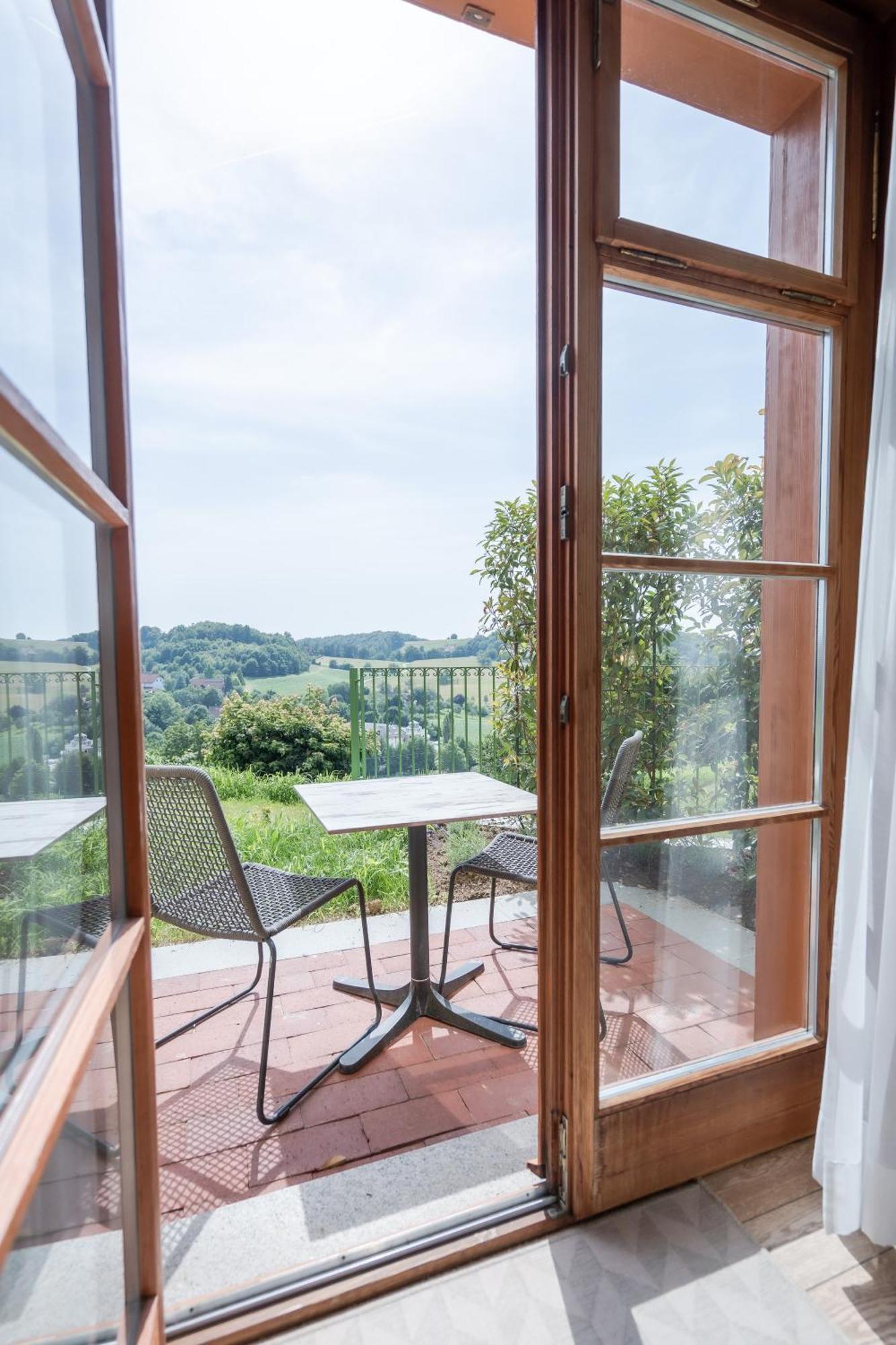 Hotel Roemerstein Fürstenfeld Extérieur photo