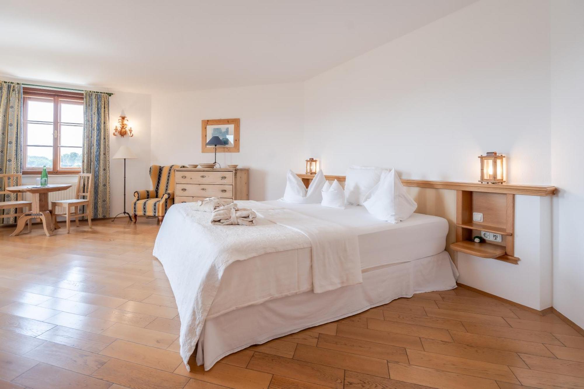 Hotel Roemerstein Fürstenfeld Extérieur photo