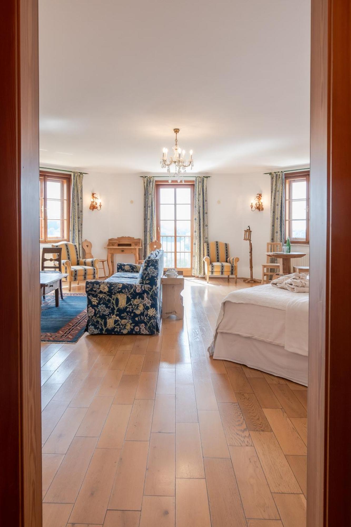 Hotel Roemerstein Fürstenfeld Extérieur photo